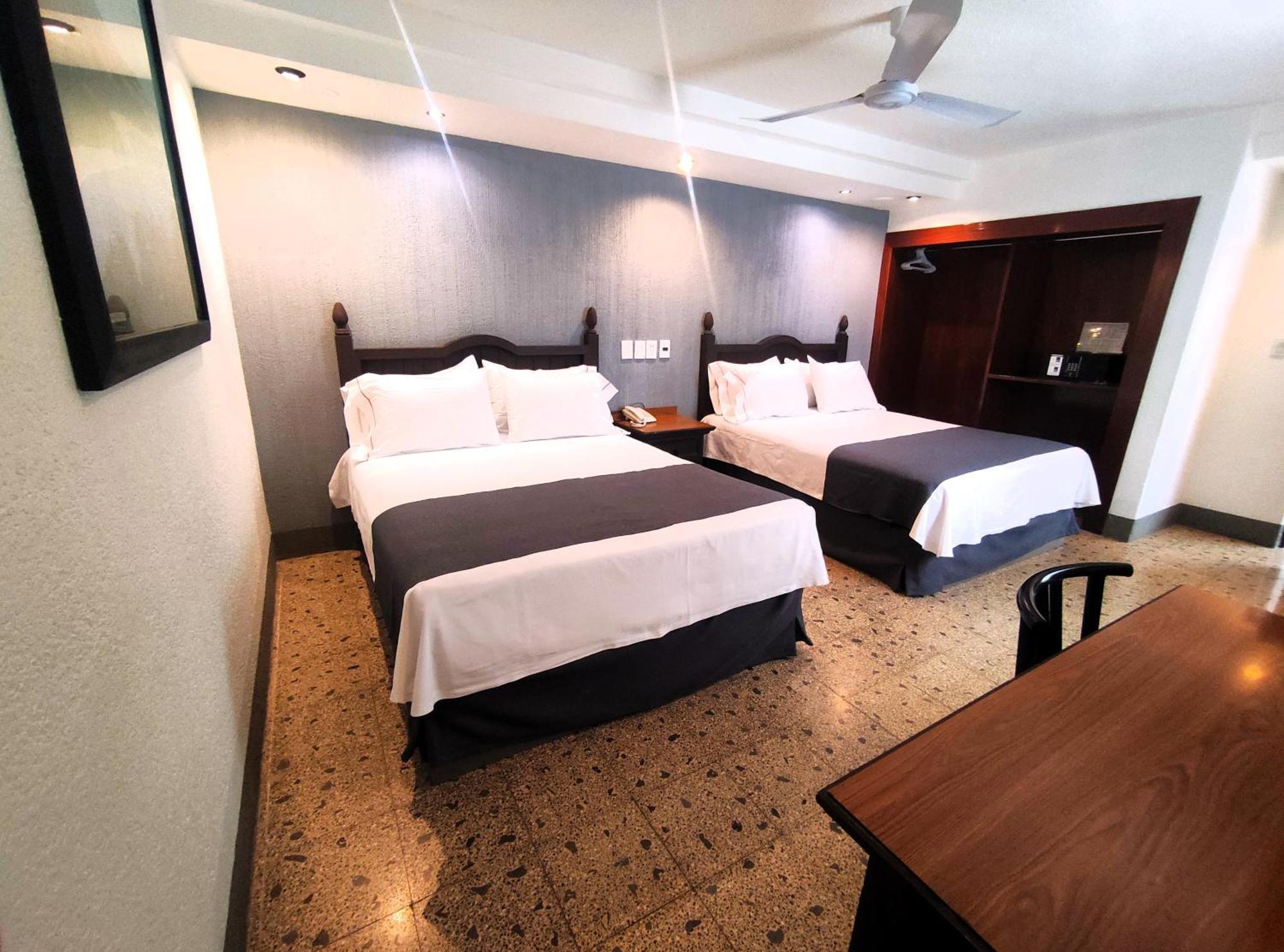 Hotel Habana Мехико Экстерьер фото